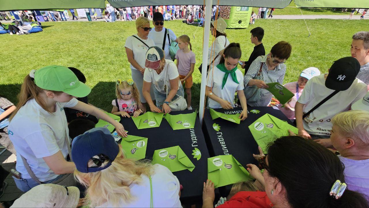 Фото «Тысячи детских улыбок» На Михайловской Набережной и в парке «Арена» в Новосибирске стартовал День защиты детей – ОНЛАЙН репортаж 31